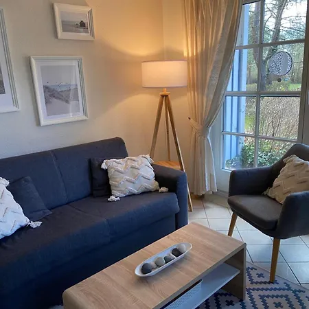 Achtern Diek Haus 7 4 *